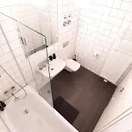 Modern Building With Vertical Garden & 2 Bedrooms * Berlin